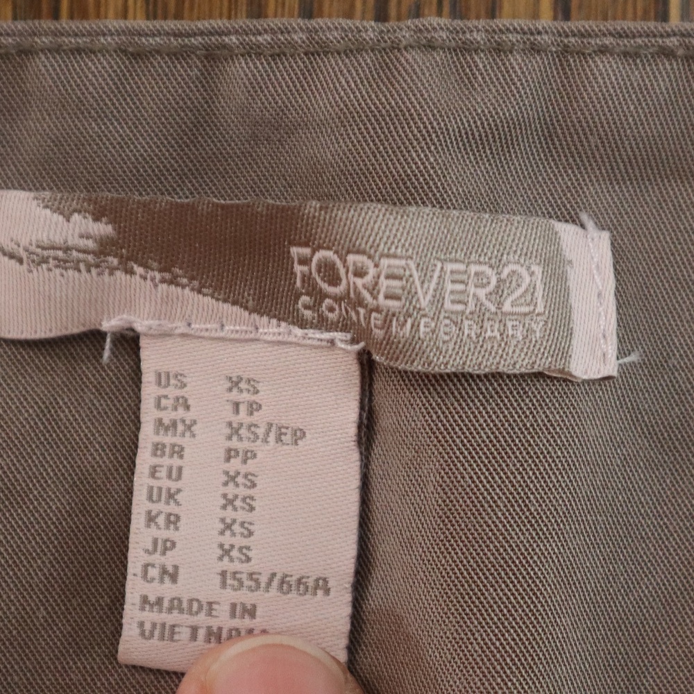 F21 Jumpsuit Taupe - Picture 6 of 12